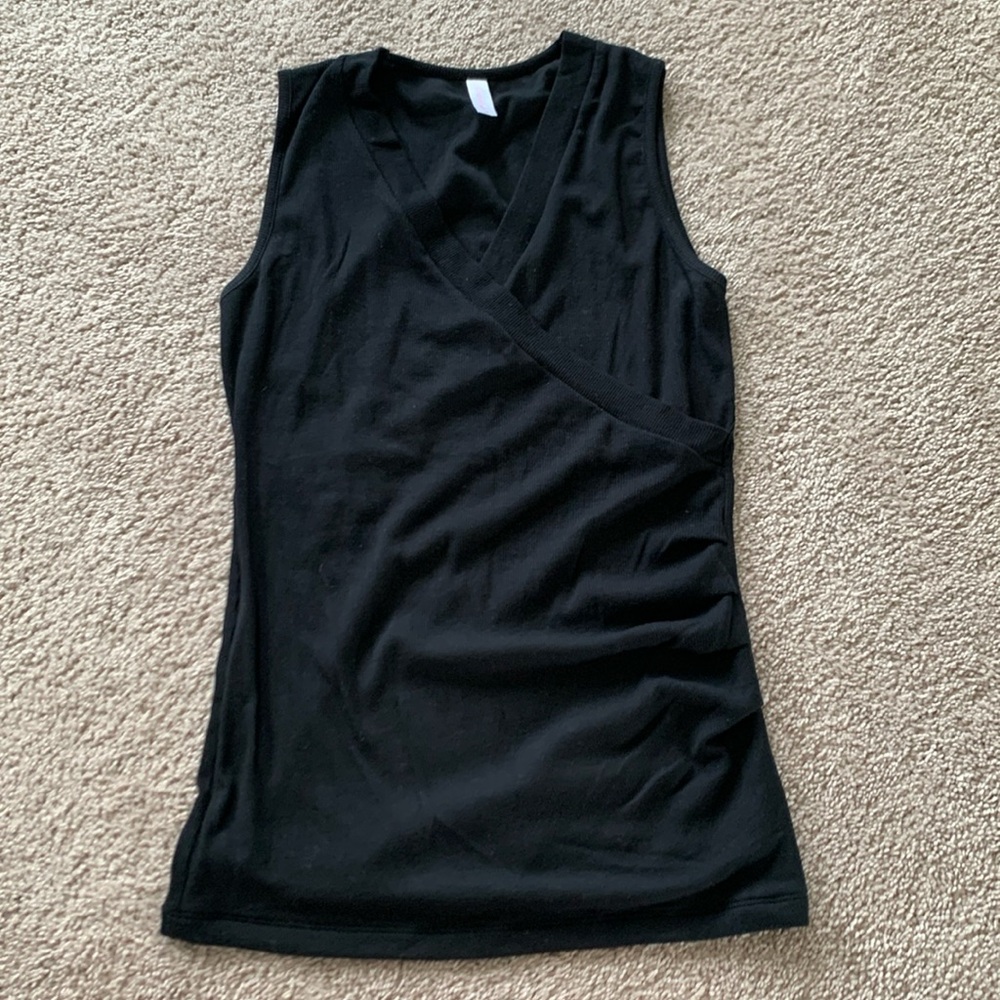 Women’s Black Medium Maternity / Nursing Tank Top by Belabumbum